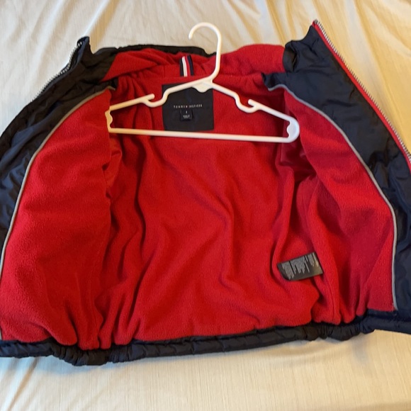 Toddler jacket size 4, Tommy Hilfiger, good condition - Picture 4 of 4